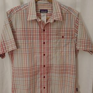 Patagonia- NWOT- M's Medium Puckerware Plaid Shirt